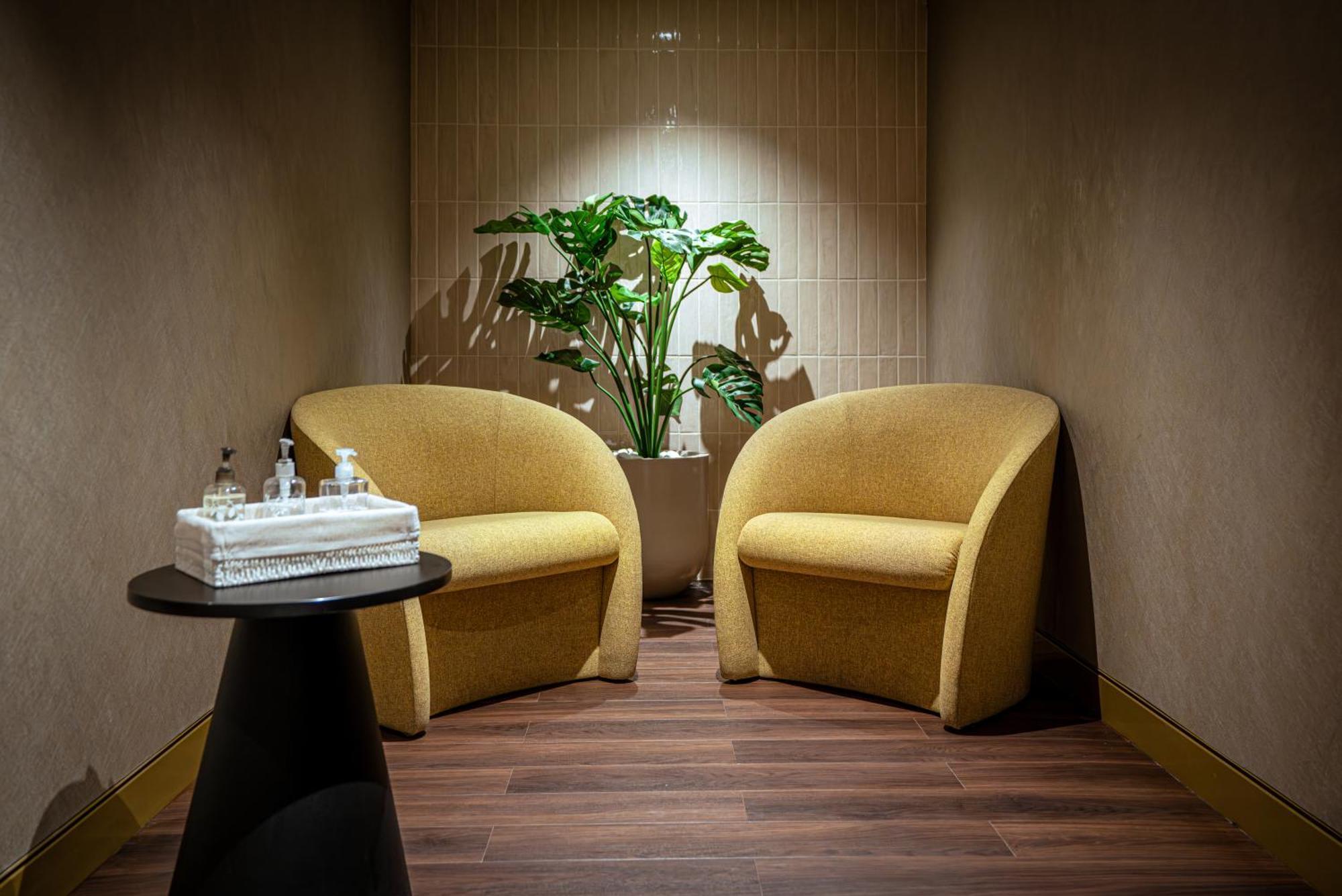 Auhotel -Zayed International Airport-Located In Transit Area -Onwards Boarding Pass Required Abu Dabi Dış mekan fotoğraf